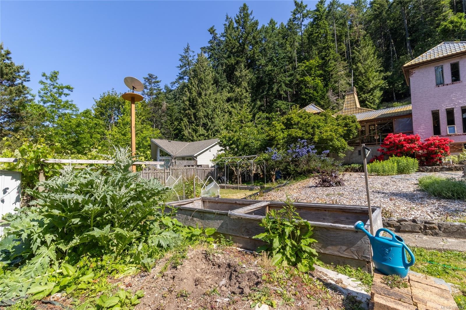 2610 Crowsnest Dr, Pender Island, BC