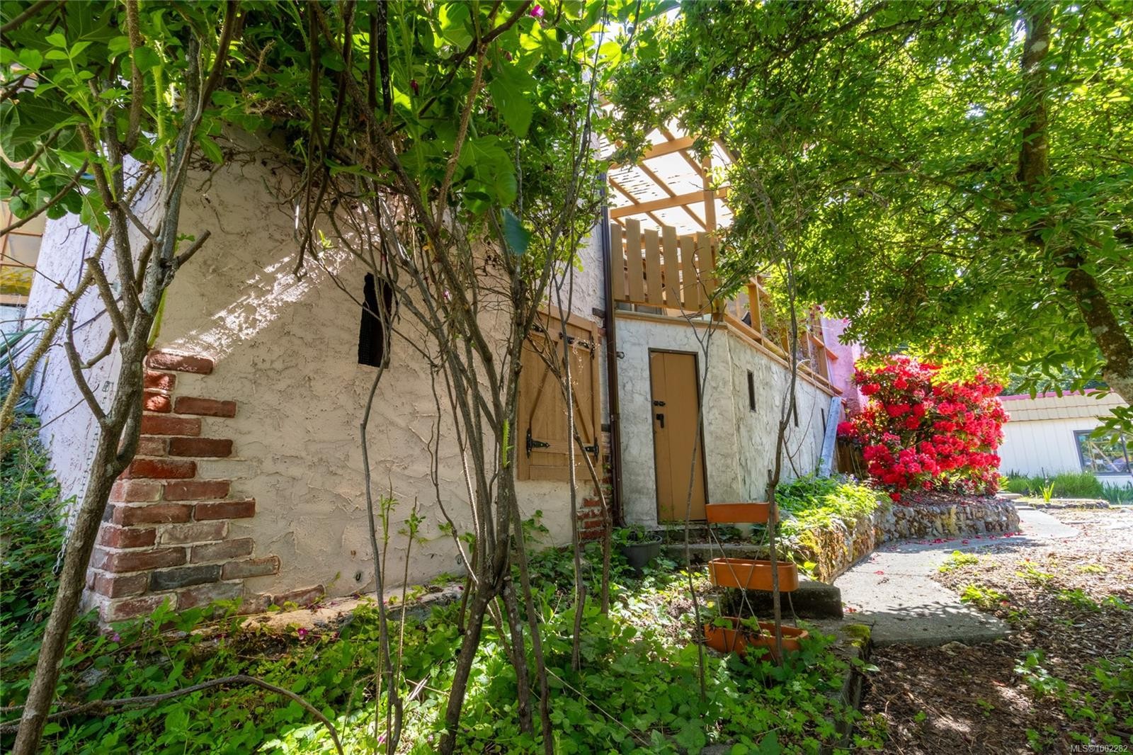 2610 Crowsnest Dr, Pender Island, BC