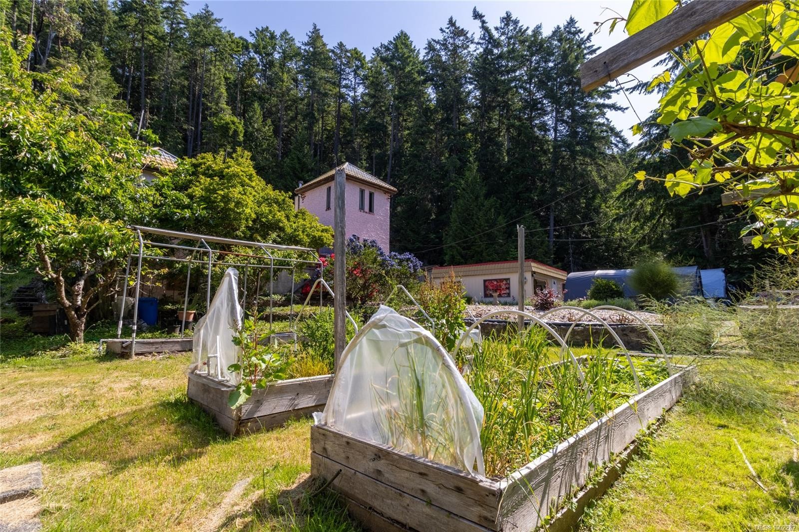 2610 Crowsnest Dr, Pender Island, BC