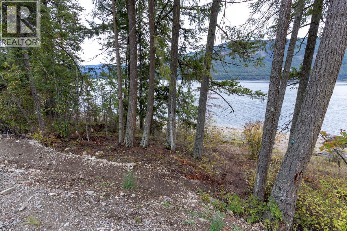 5120 Sunnybrae Canoe Point Road Lot# 14, Tappen, BC