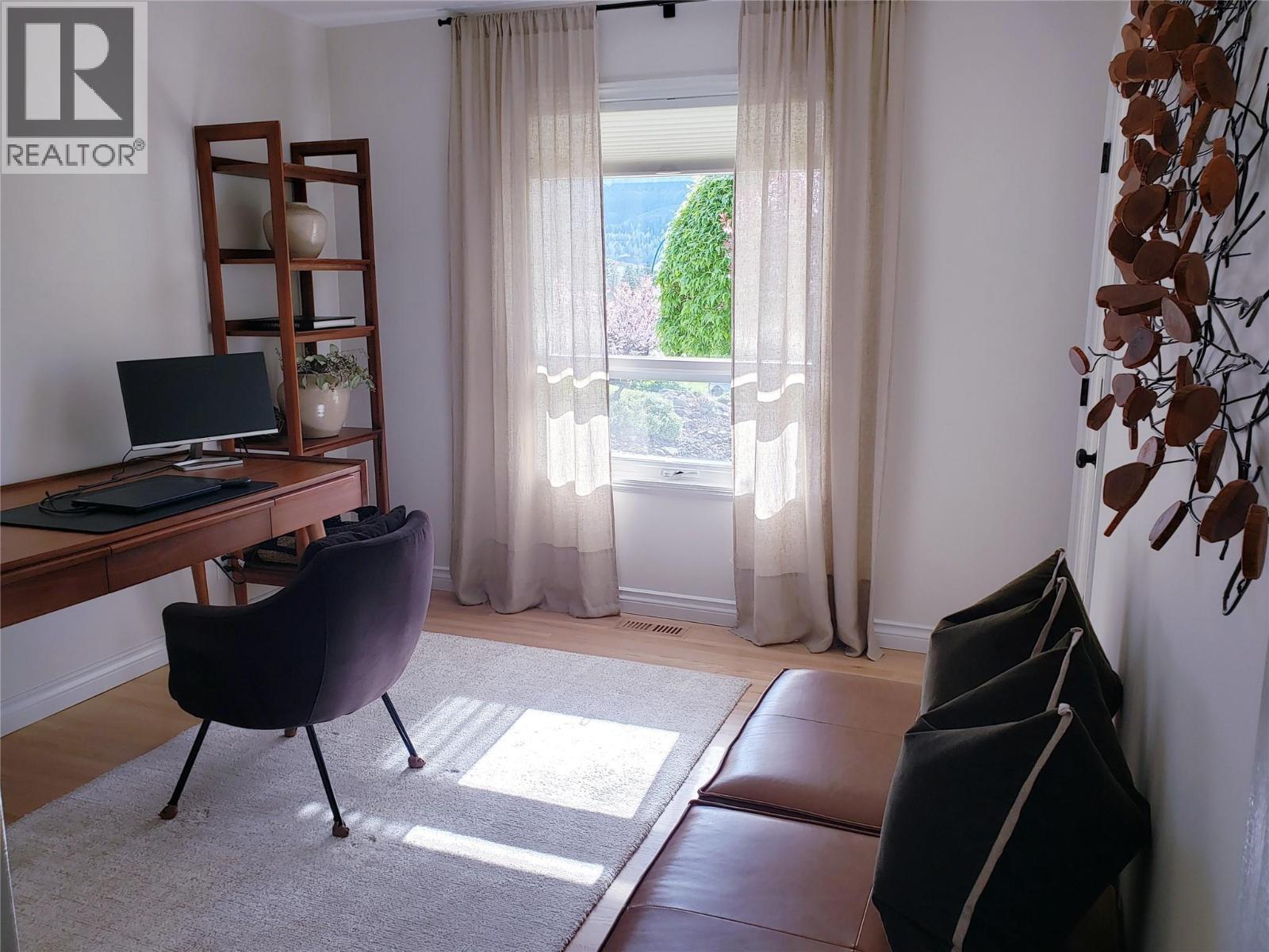 118 Sumac Ridge Drive, Summerland, BC - Indoor Photo Showing Office