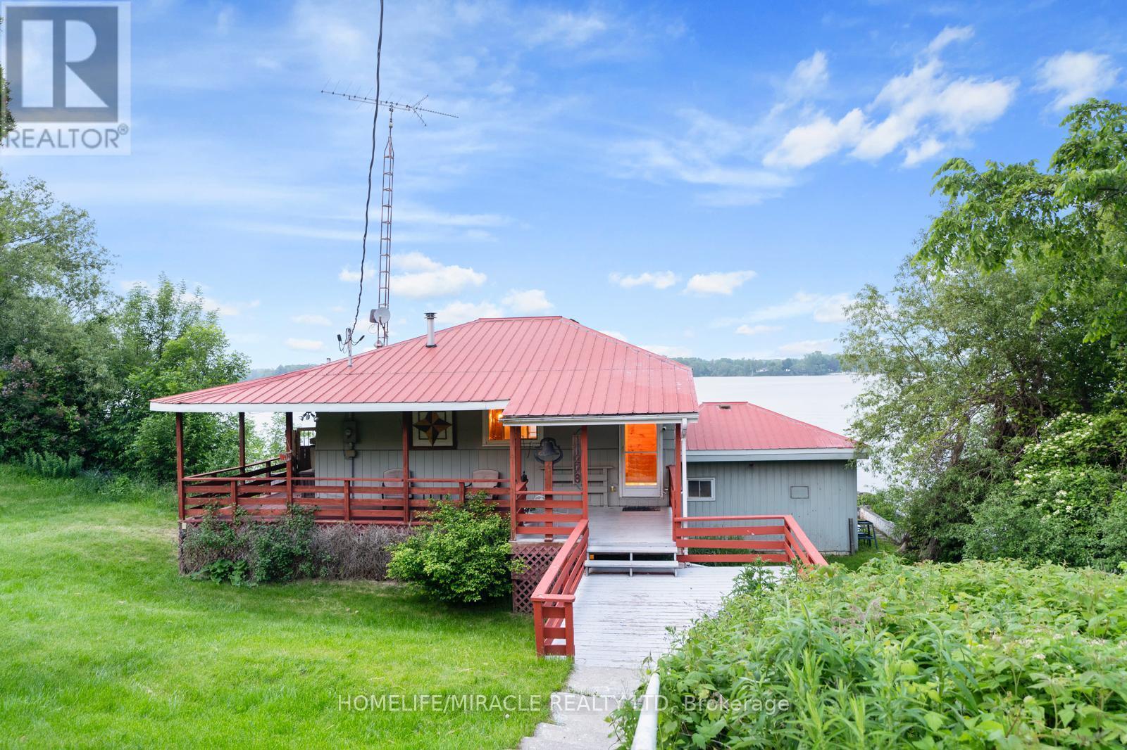 11278 Loyalist Parkway, Prince Edward County, ON - Outdoor With Deck Patio Veranda