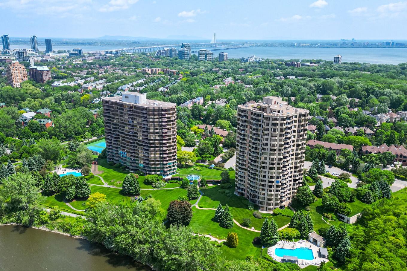 Photo aérienne - 1911-201 Ch. Du Club-Marin, Montréal (Verdun/Île-Des-Soeurs), QC