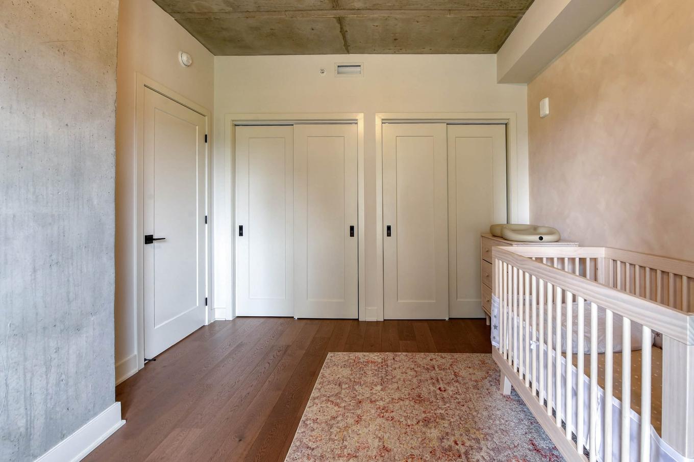 Chambre à coucher - 205-3500 Boul. St-Elzear O., Laval (Chomedey), QC - Indoor Photo Showing Other Room