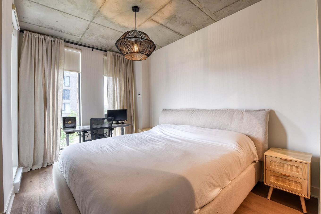 Chambre à coucher principale - 205-3500 Boul. St-Elzear O., Laval (Chomedey), QC - Indoor Photo Showing Bedroom