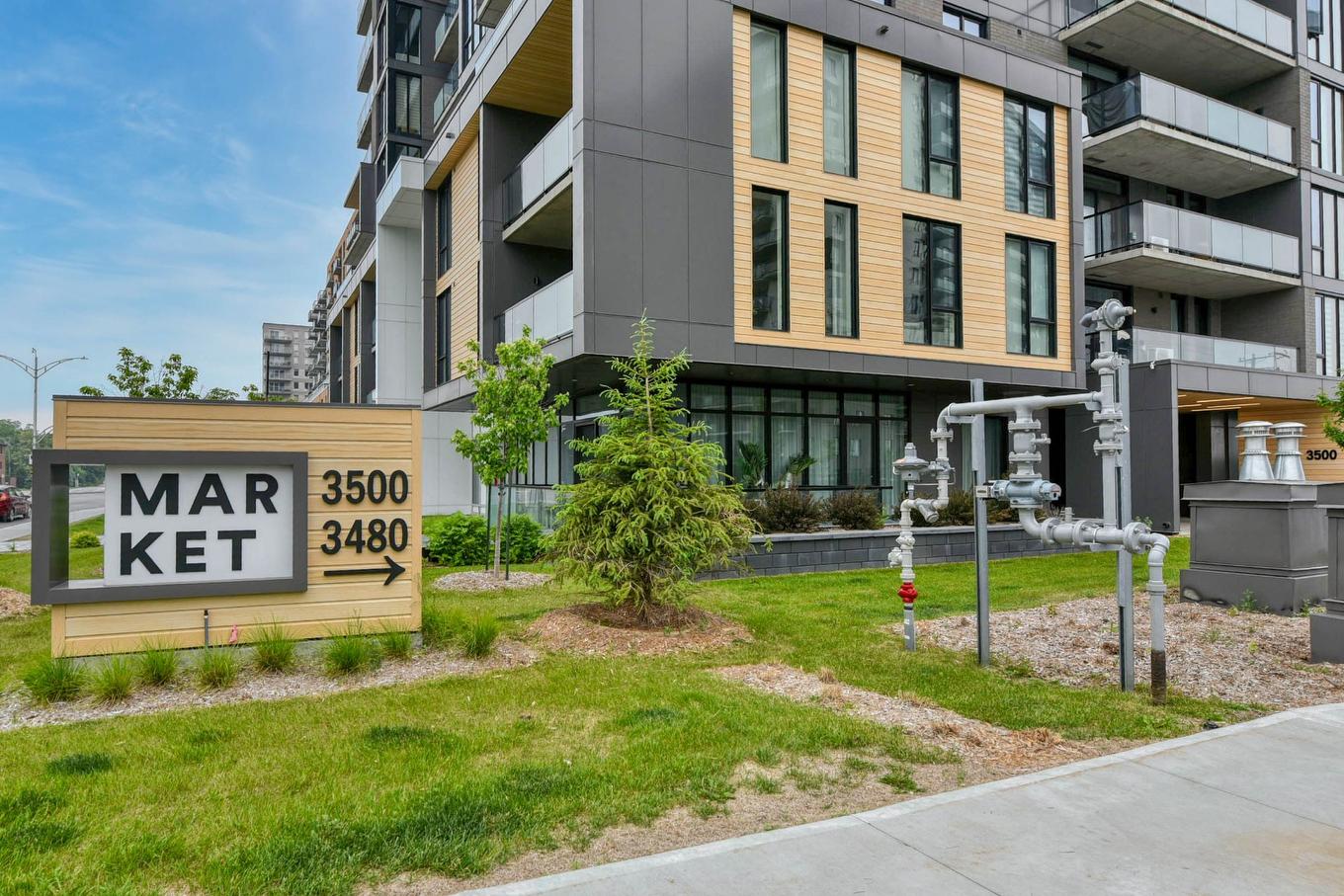 Entrée extérieure - 205-3500 Boul. St-Elzear O., Laval (Chomedey), QC - Outdoor With Facade