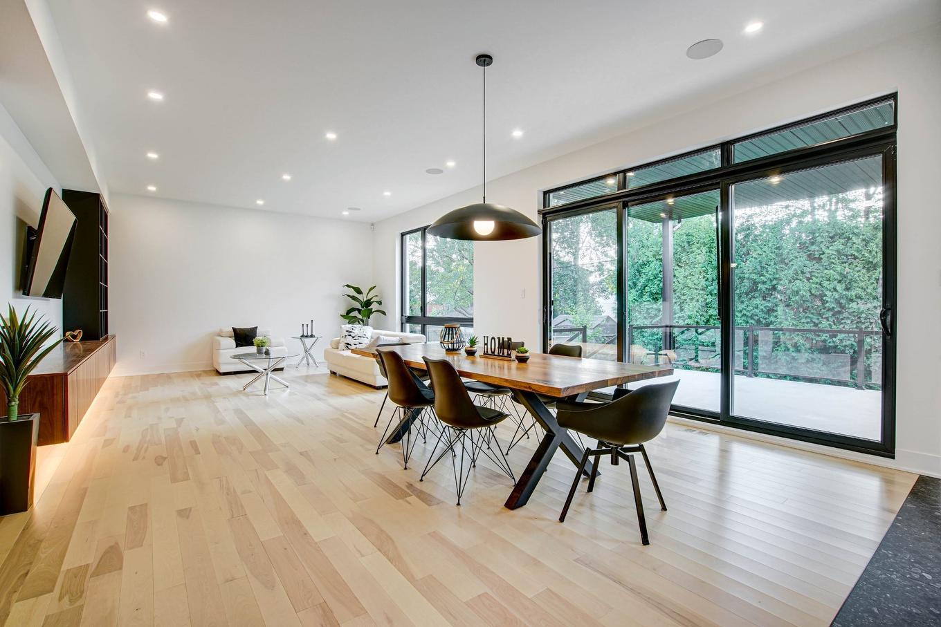 Dining room - 850 Ch. Des Prairies, Brossard, QC - Indoor Photo Showing Dining Room