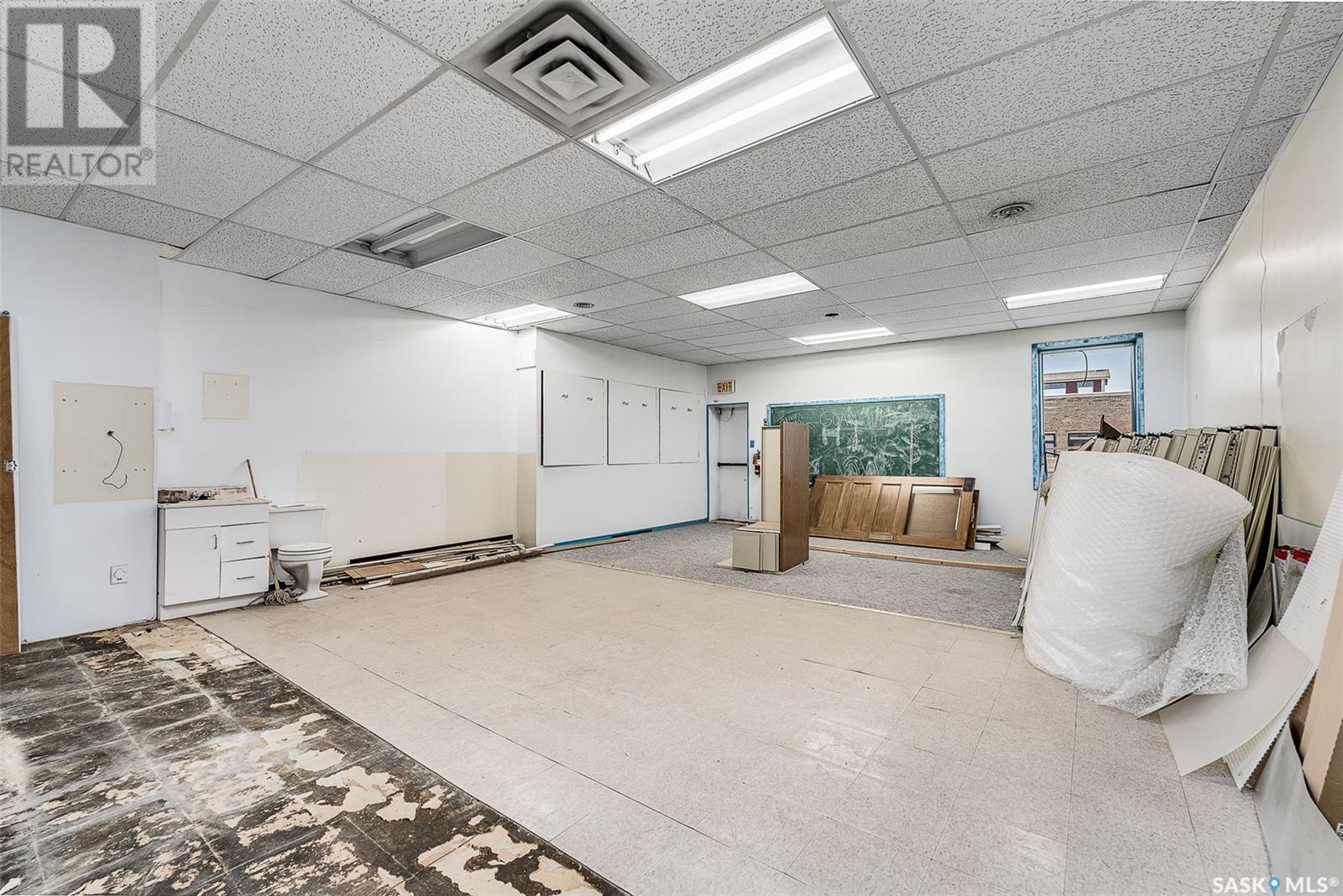 130 Main Street N, Moose Jaw, SK