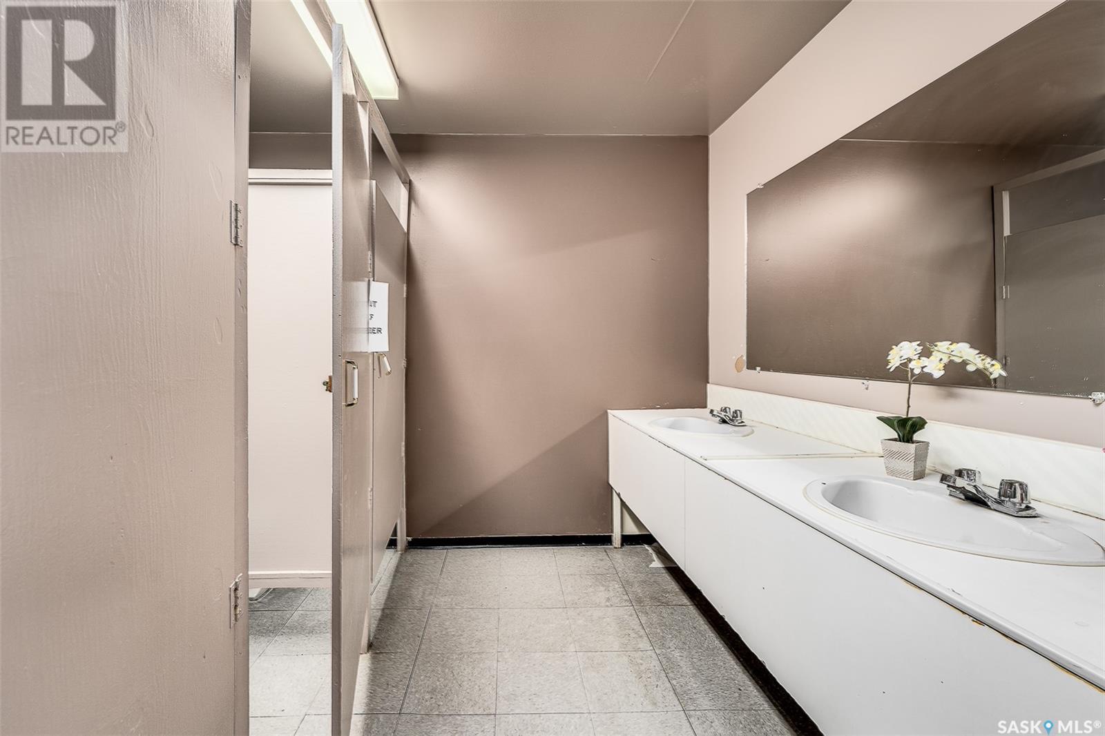 130 Main Street N, Moose Jaw, SK