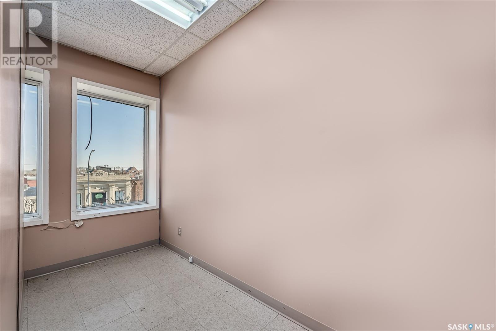 130 Main Street N, Moose Jaw, SK