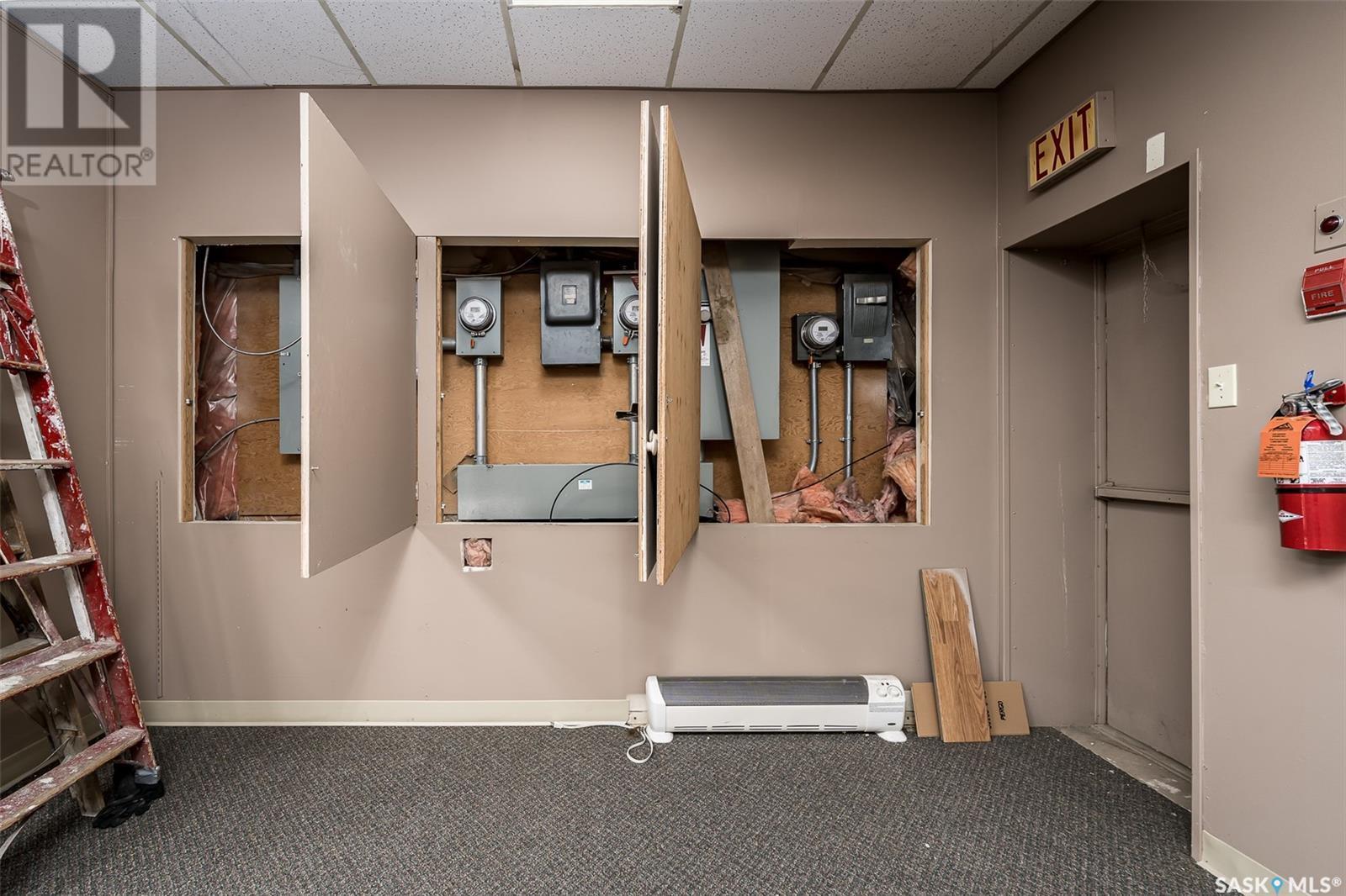 130 Main Street N, Moose Jaw, SK