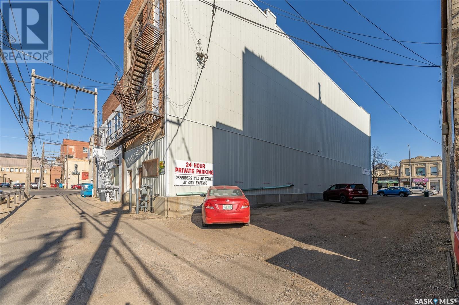 130 Main Street N, Moose Jaw, SK