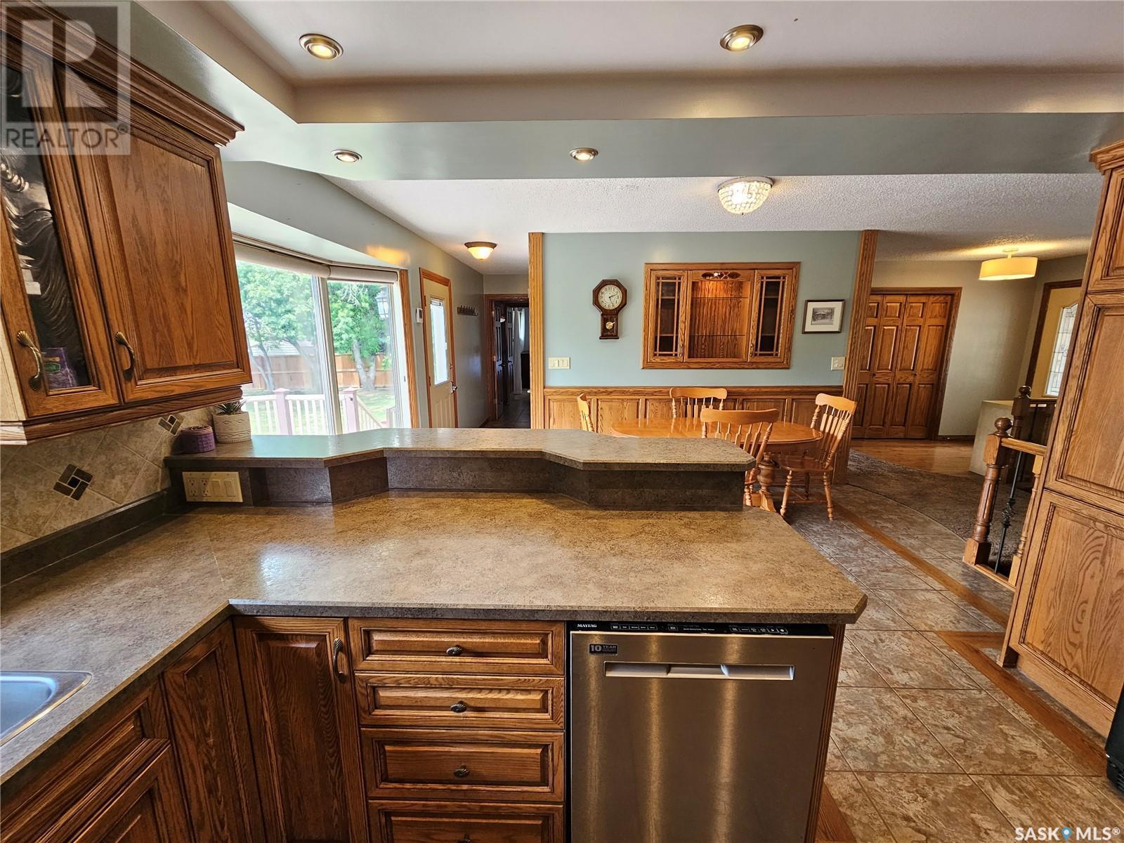 206 West 1St Street, Alida, SK - Indoor Photo Showing Kitchen