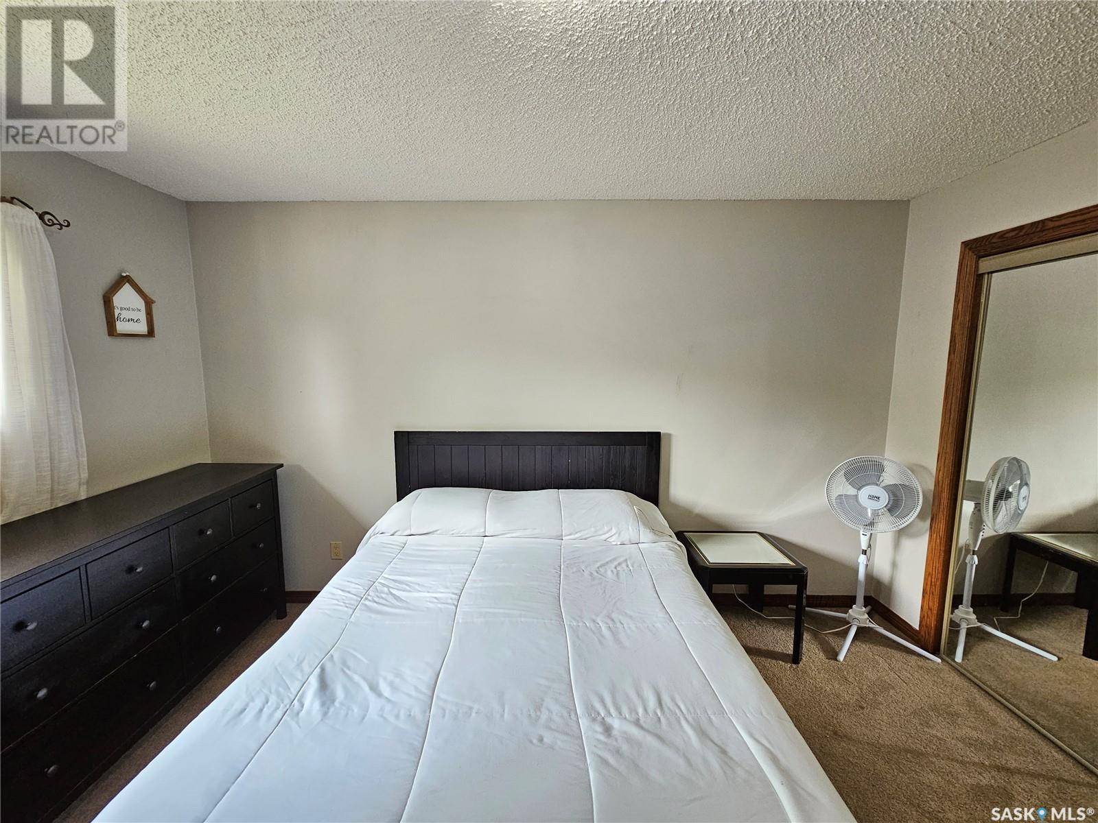 206 West 1St Street, Alida, SK - Indoor Photo Showing Bedroom