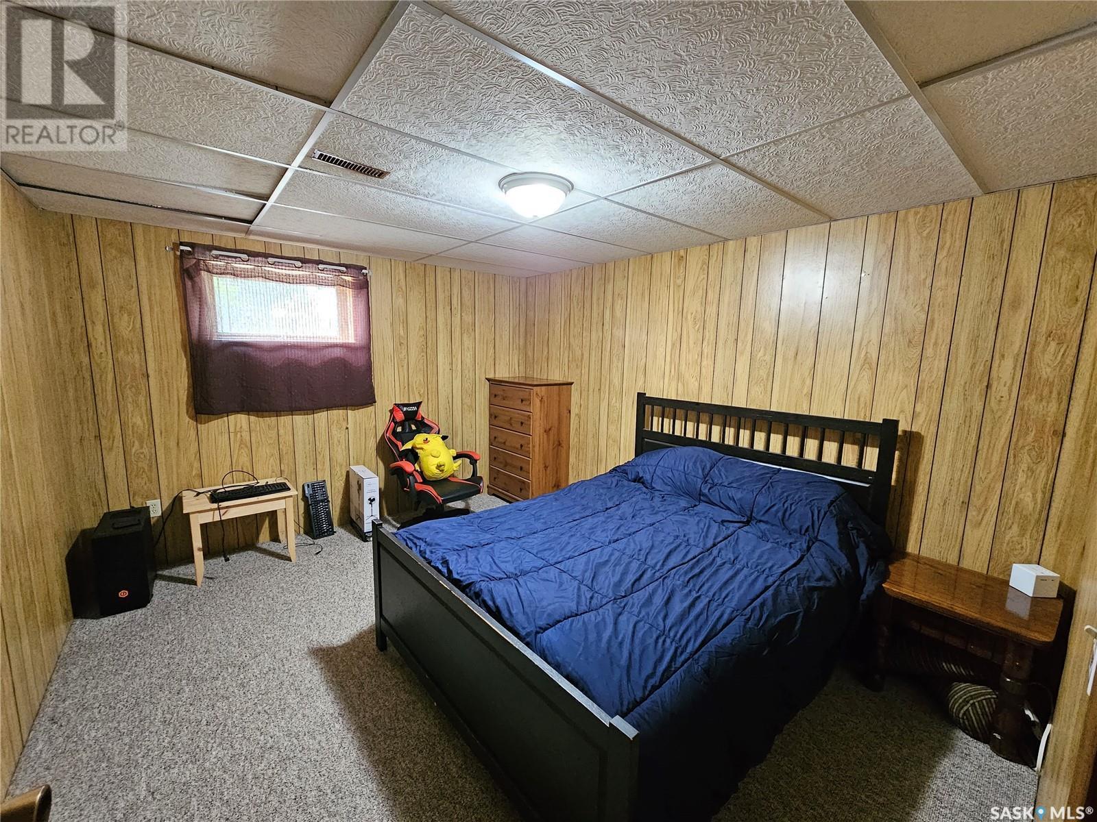 206 West 1St Street, Alida, SK - Indoor Photo Showing Bedroom