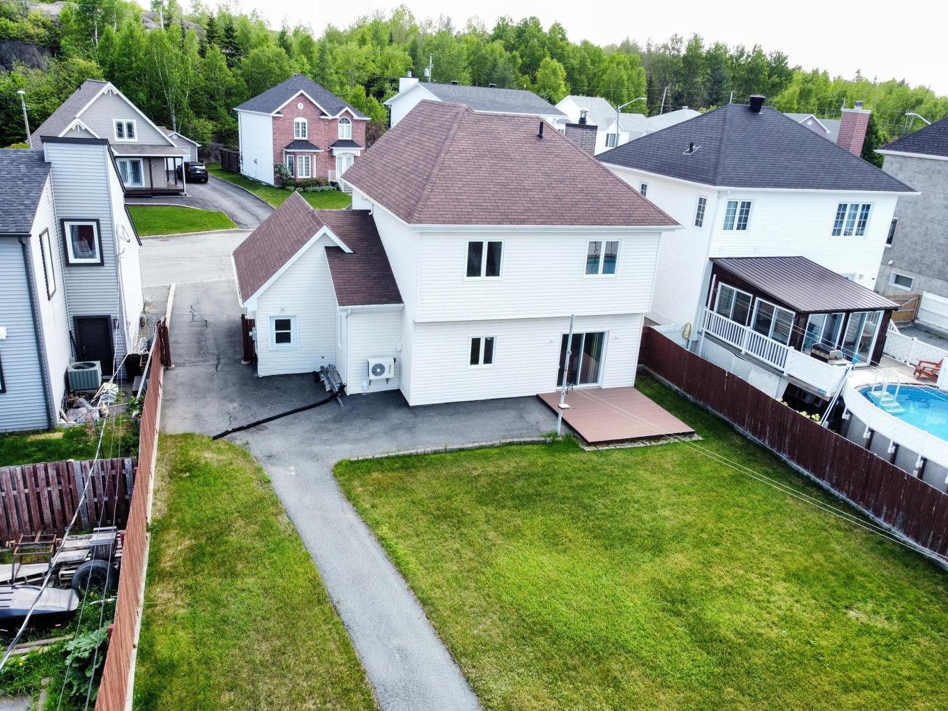 Face arrière - 149 Rue Lauzon, Rouyn-Noranda, QC - Outdoor