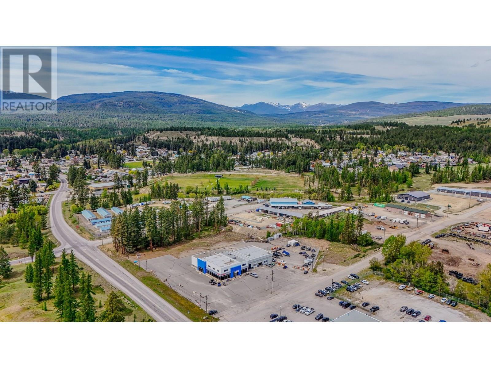 1142 304Th Street, Marysville, BC