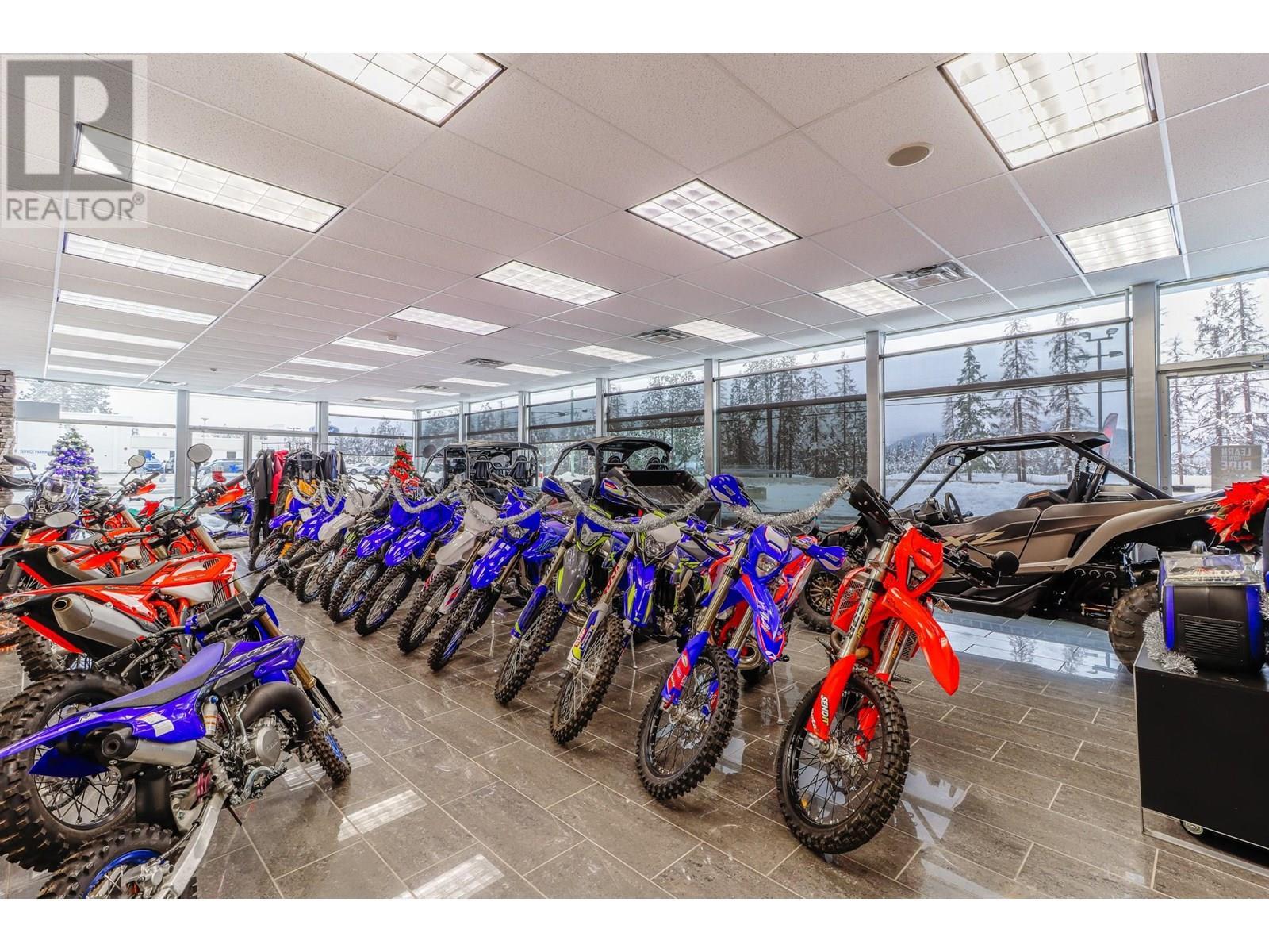 1142 304Th Street, Marysville, BC