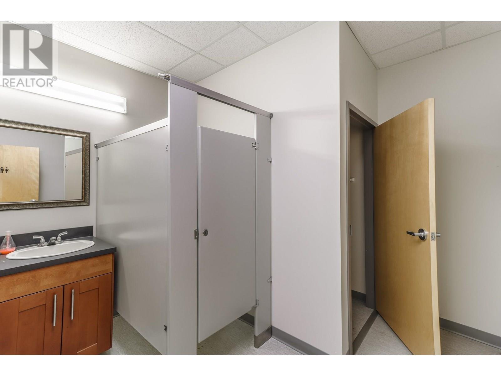 1142 304Th Street, Marysville, BC