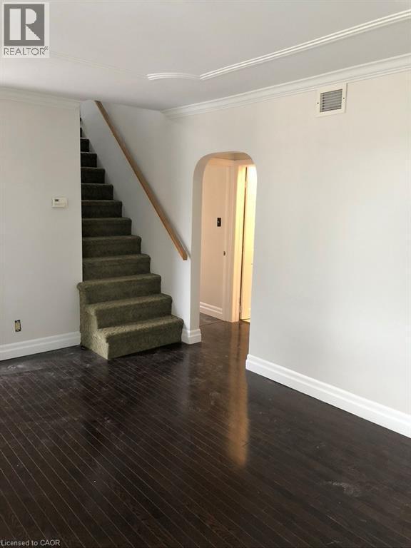 Unit 1 - 839 Stirling Avenue S, Kitchener, ON - Indoor Photo Showing Other Room