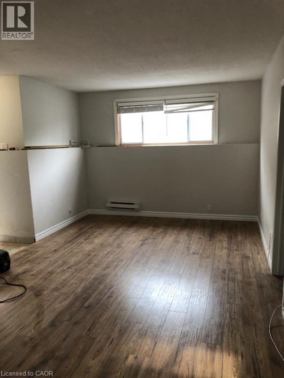 Unit 3 - 839 Stirling Avenue S, Kitchener, ON - Indoor Photo Showing Other Room