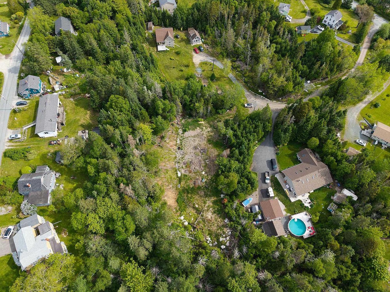 10 Spruce Lane, Boutiliers Point, NS