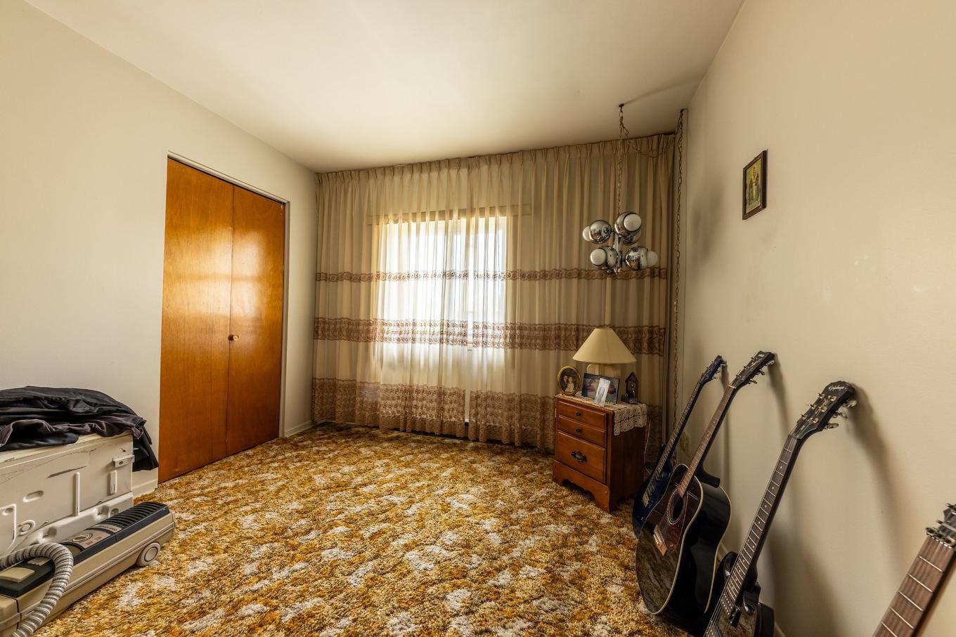 Chambre à coucher - 6316 Rue Larrieu, Montréal (Saint-Léonard), QC - Indoor Photo Showing Other Room