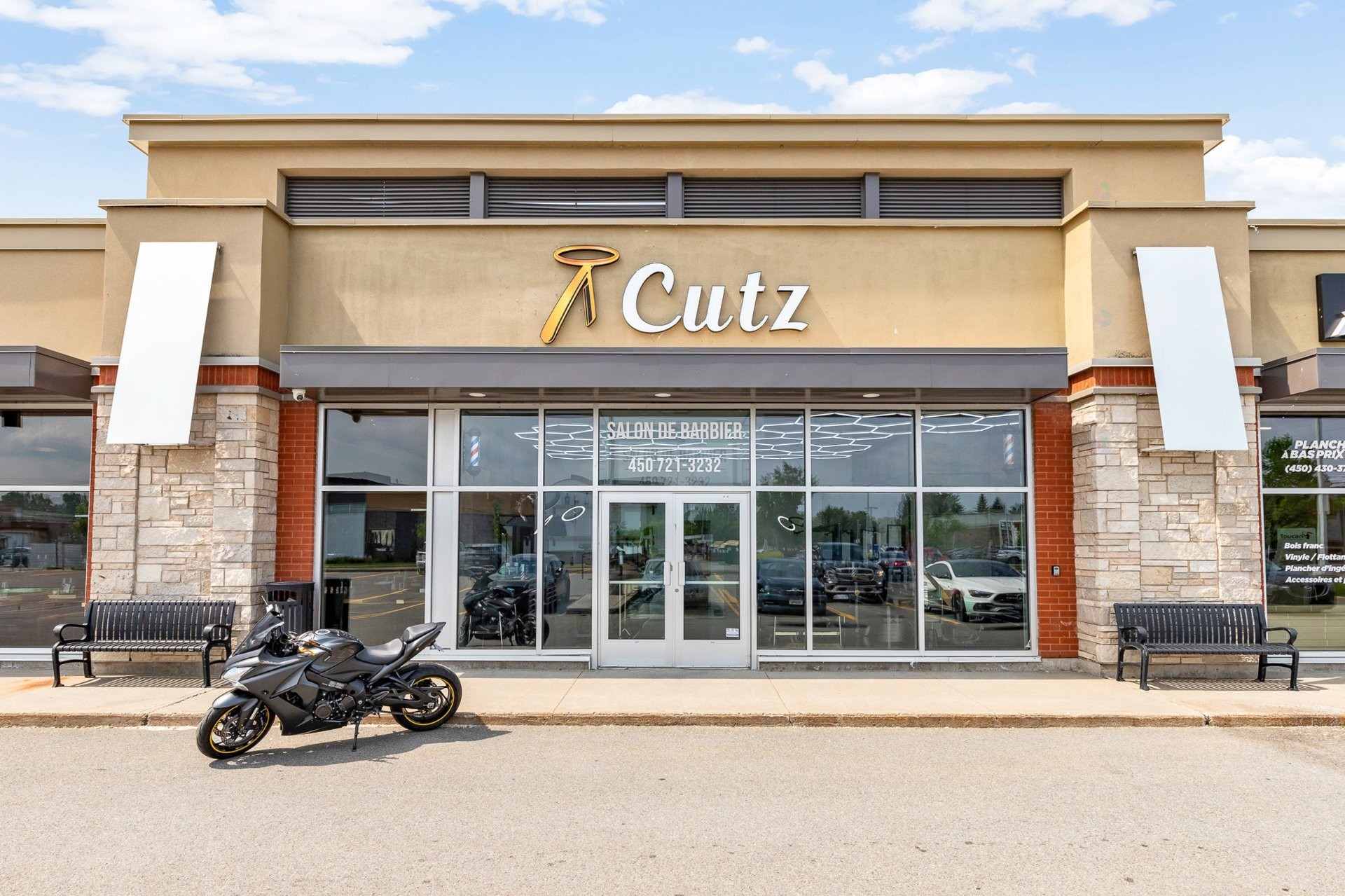 Commerce - 2-B-30 Rue Émile-Despins, Charlemagne, QC - Outdoor