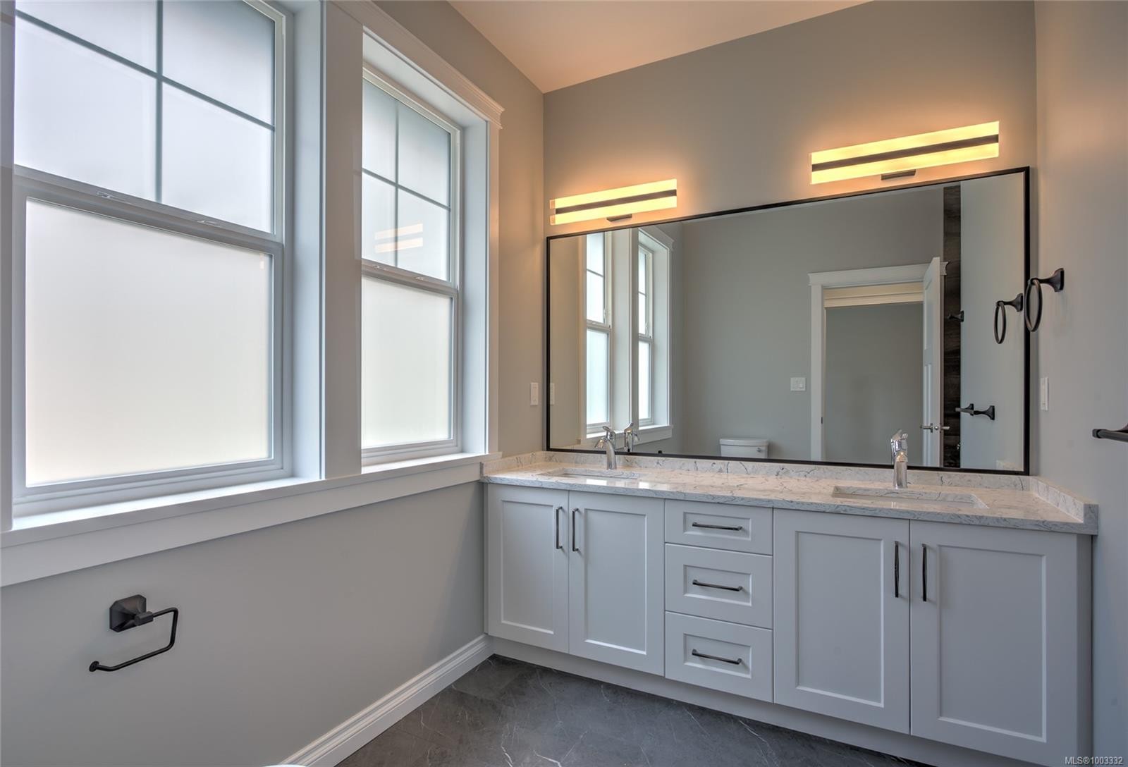 2036 Oakhill Pl, Duncan, BC