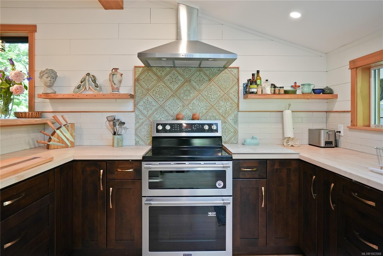 315 Booth Canal Rd, Salt Spring, BC