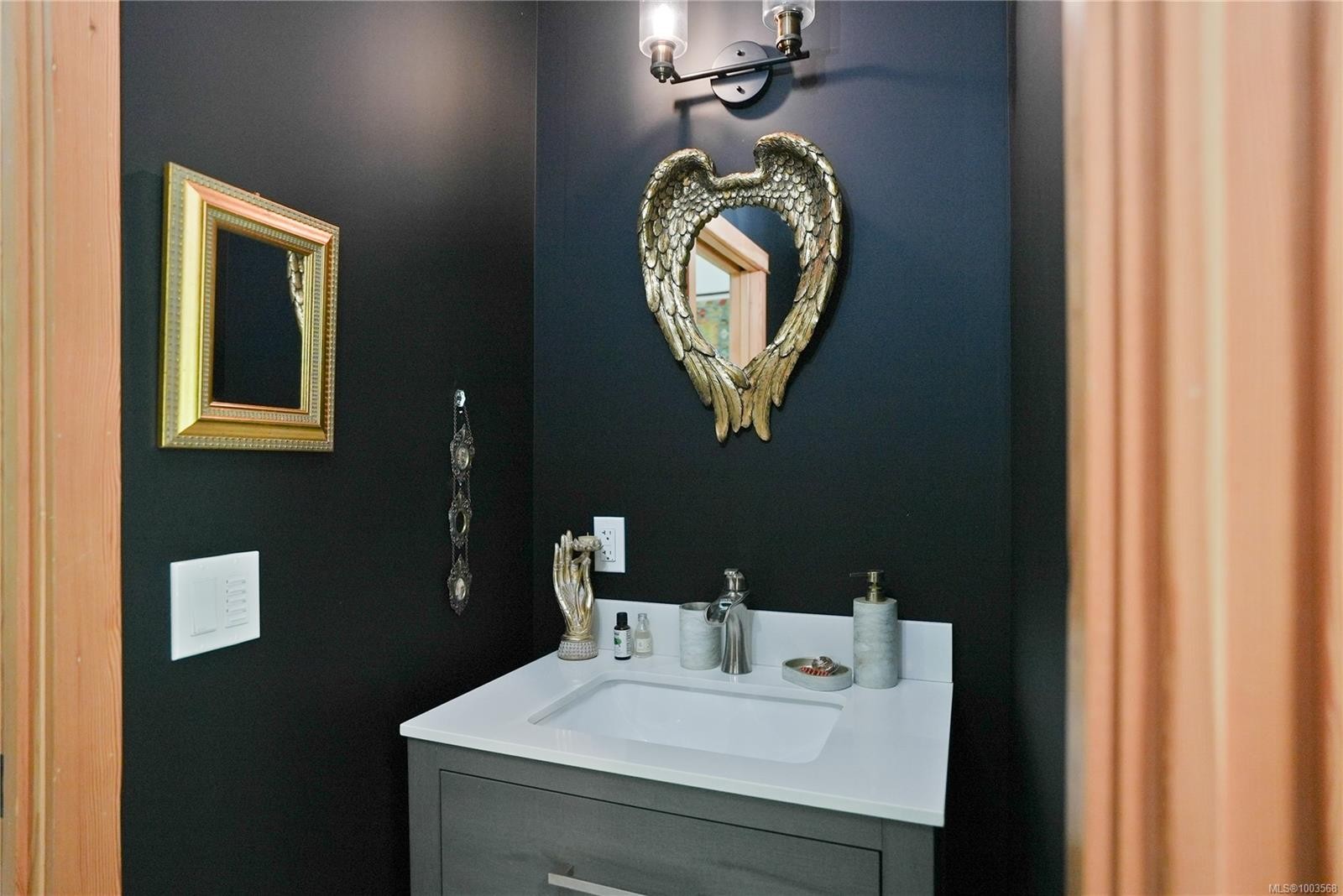 315 Booth Canal Rd, Salt Spring, BC