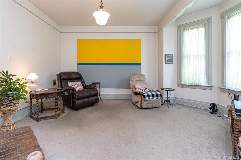 1794 Midgard Ave, Saanich, BC