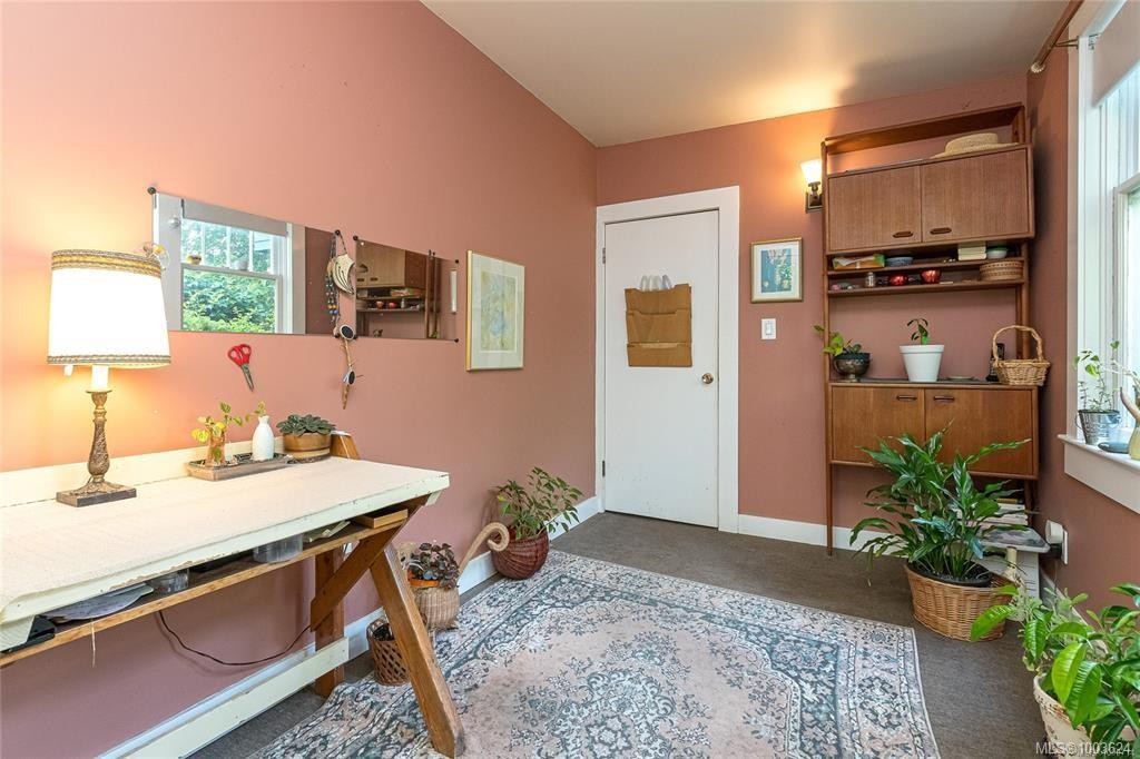 1794 Midgard Ave, Saanich, BC