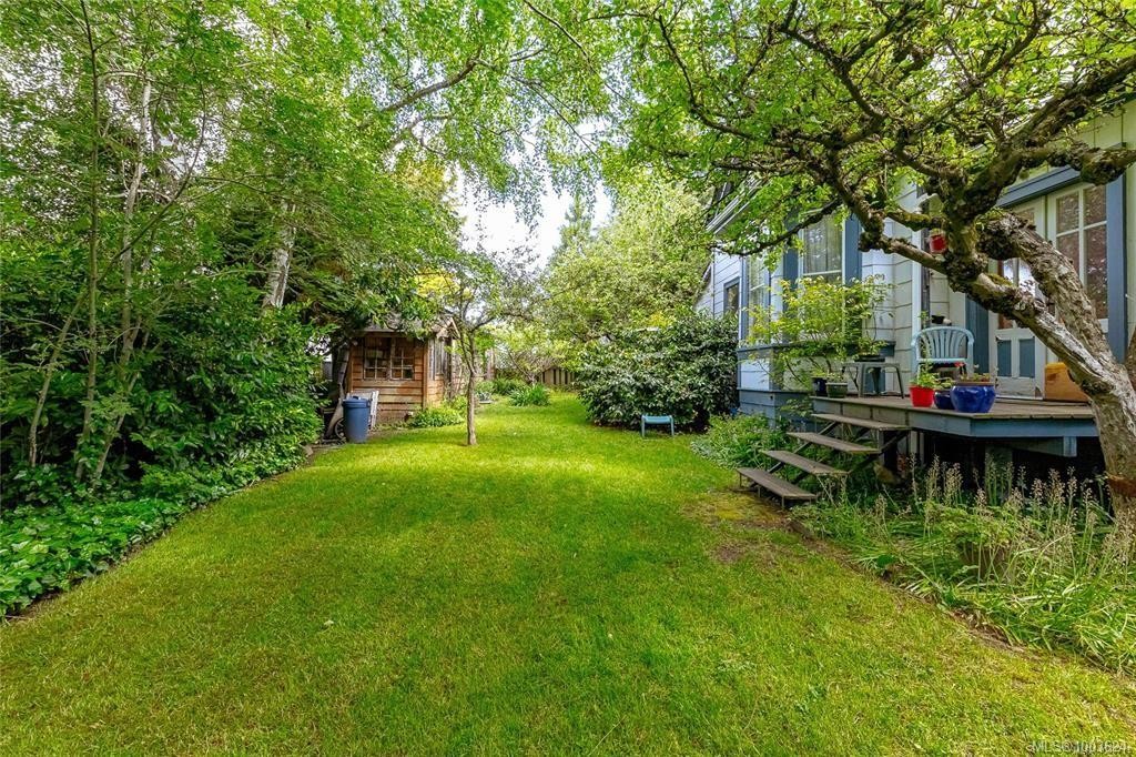 1794 Midgard Ave, Saanich, BC