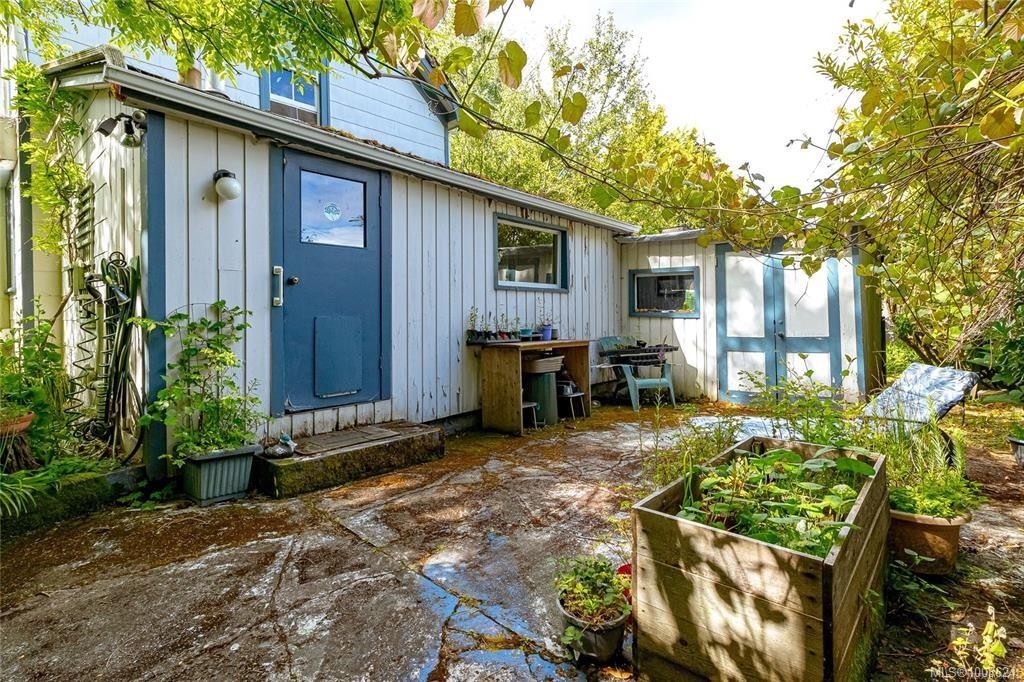 1794 Midgard Ave, Saanich, BC