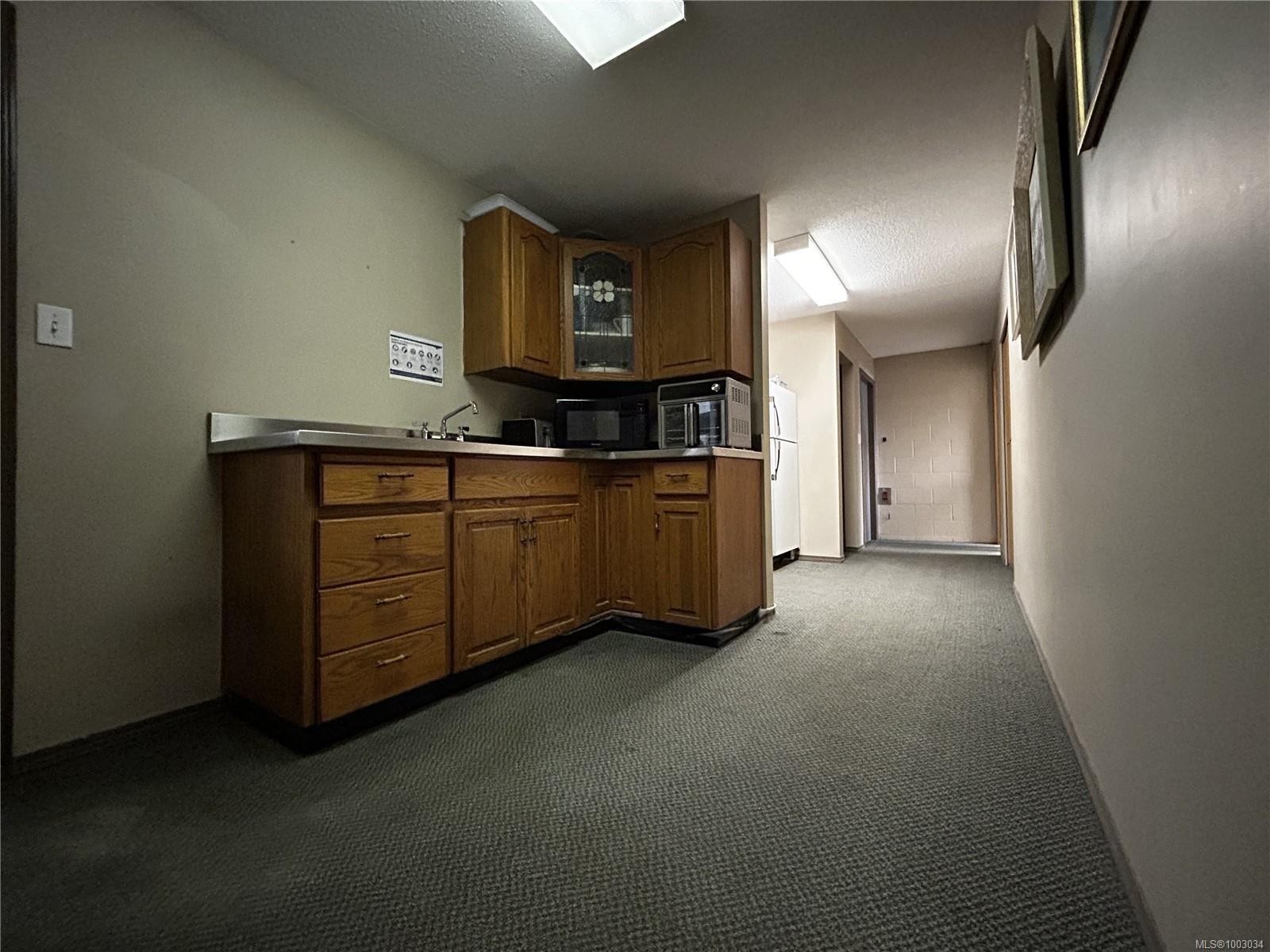 487 Burnside Rd East, Victoria, BC