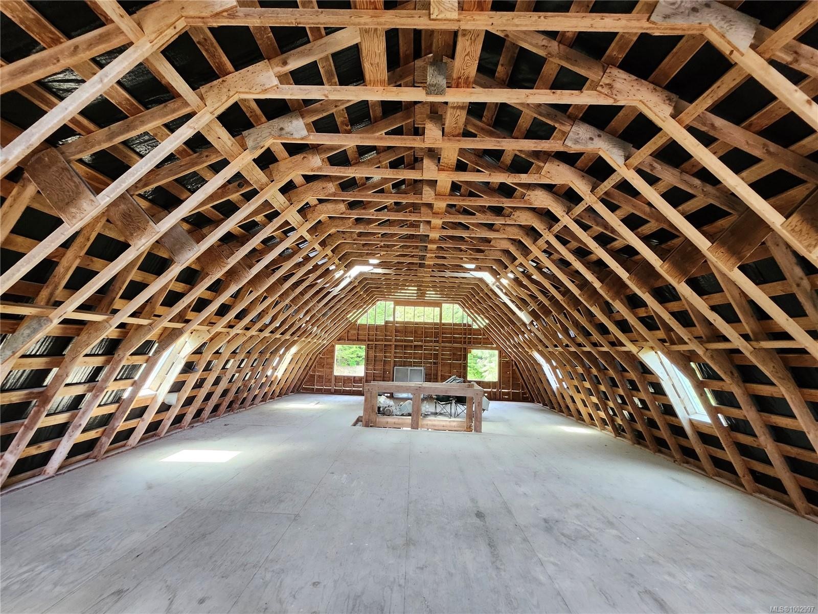 1075 Spider Lake Rd, Qualicum Beach, BC