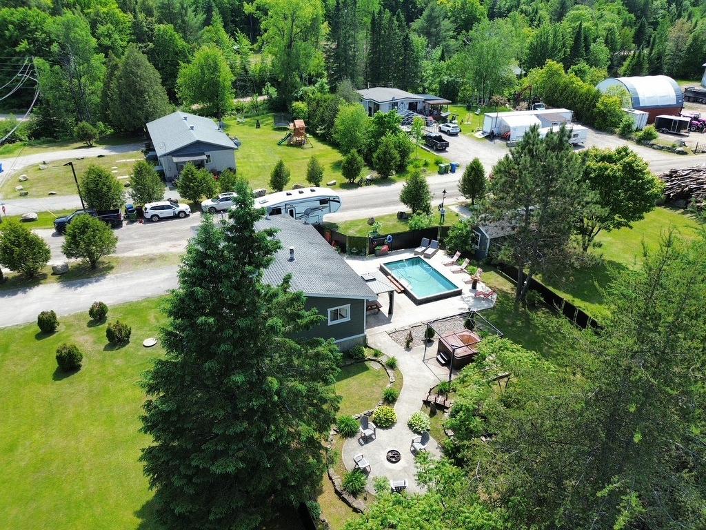 Cour - 1725 Route Du Nord, Brownsburg-Chatham, QC - Outdoor With View