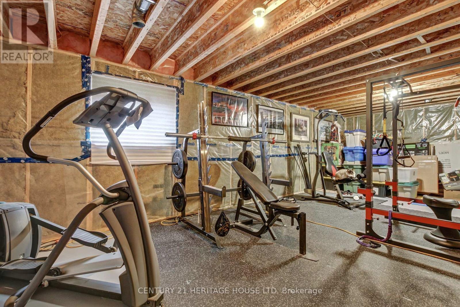 184 Kettle Creek Drive, Central Elgin (Belmont), ON - Indoor