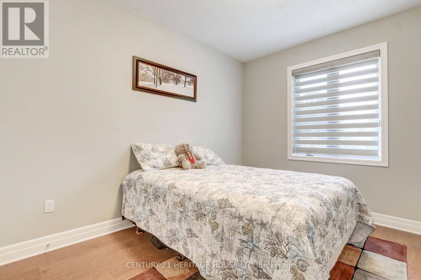 184 Kettle Creek Drive, Central Elgin (Belmont), ON - Indoor Photo Showing Bedroom
