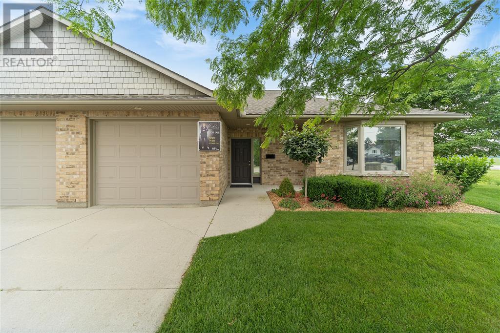 5969 Townsend Line Unit# 1, Lambton Shores, ON - Outdoor