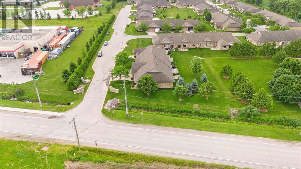 5969 Townsend Line Unit# 1, Lambton Shores, ON - Outdoor With View