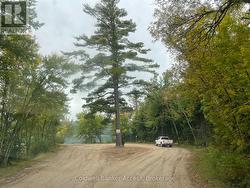 Smith Lake Boat Launch - 6.7km from ROW -