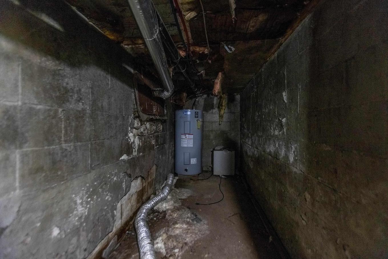 95 Church Street, Springhill, NS