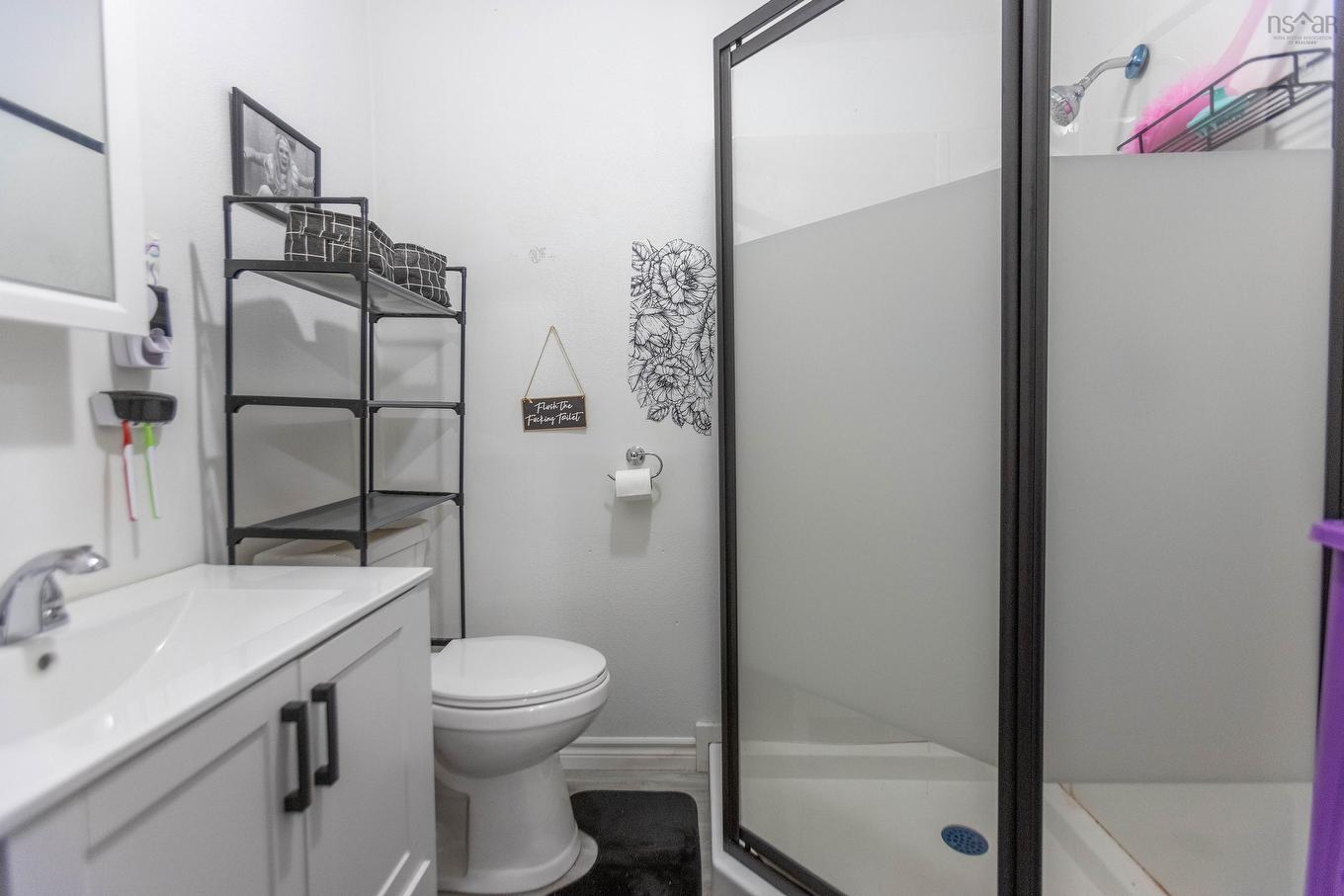 95 Church Street, Springhill, NS