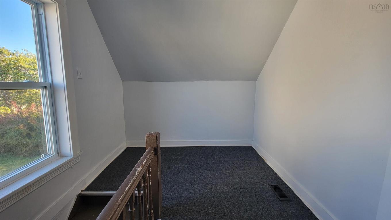 29-31 Main Street, Yarmouth, NS