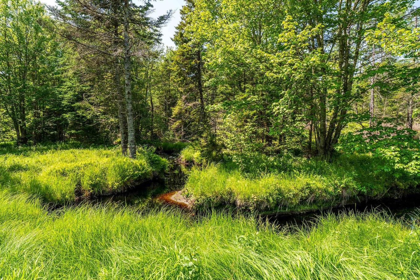 1194 Maxwellton Road, Meteghan Station, NS