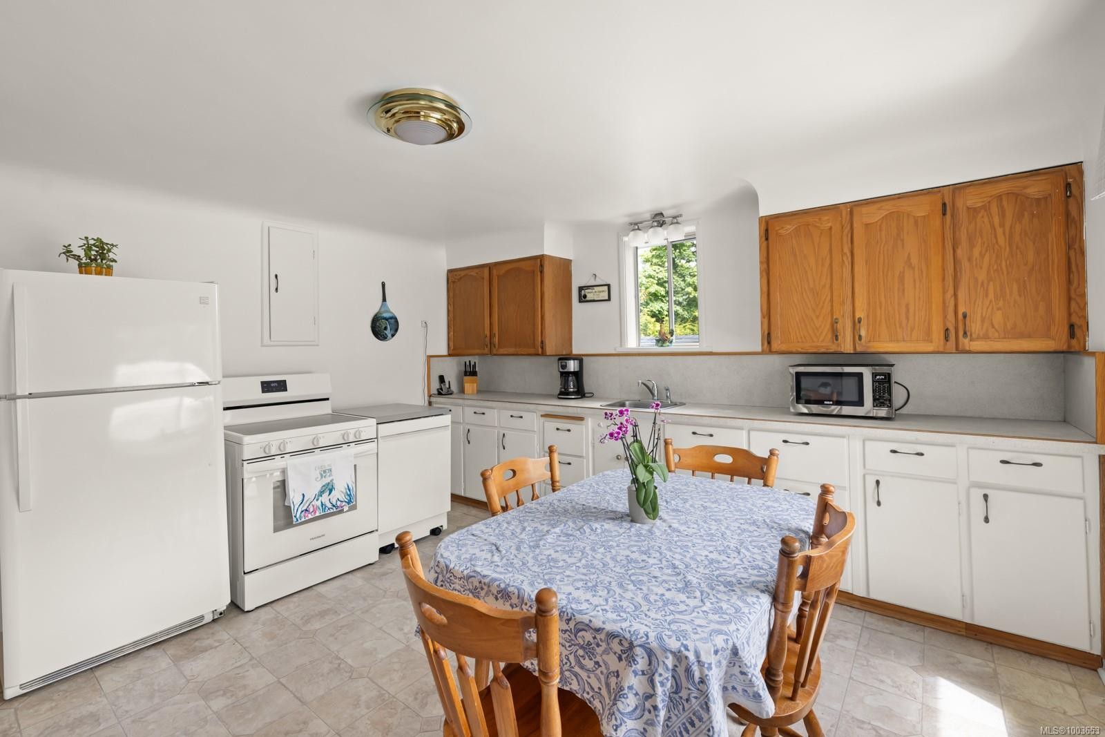 4823 Rocky Point Rd, Metchosin, BC