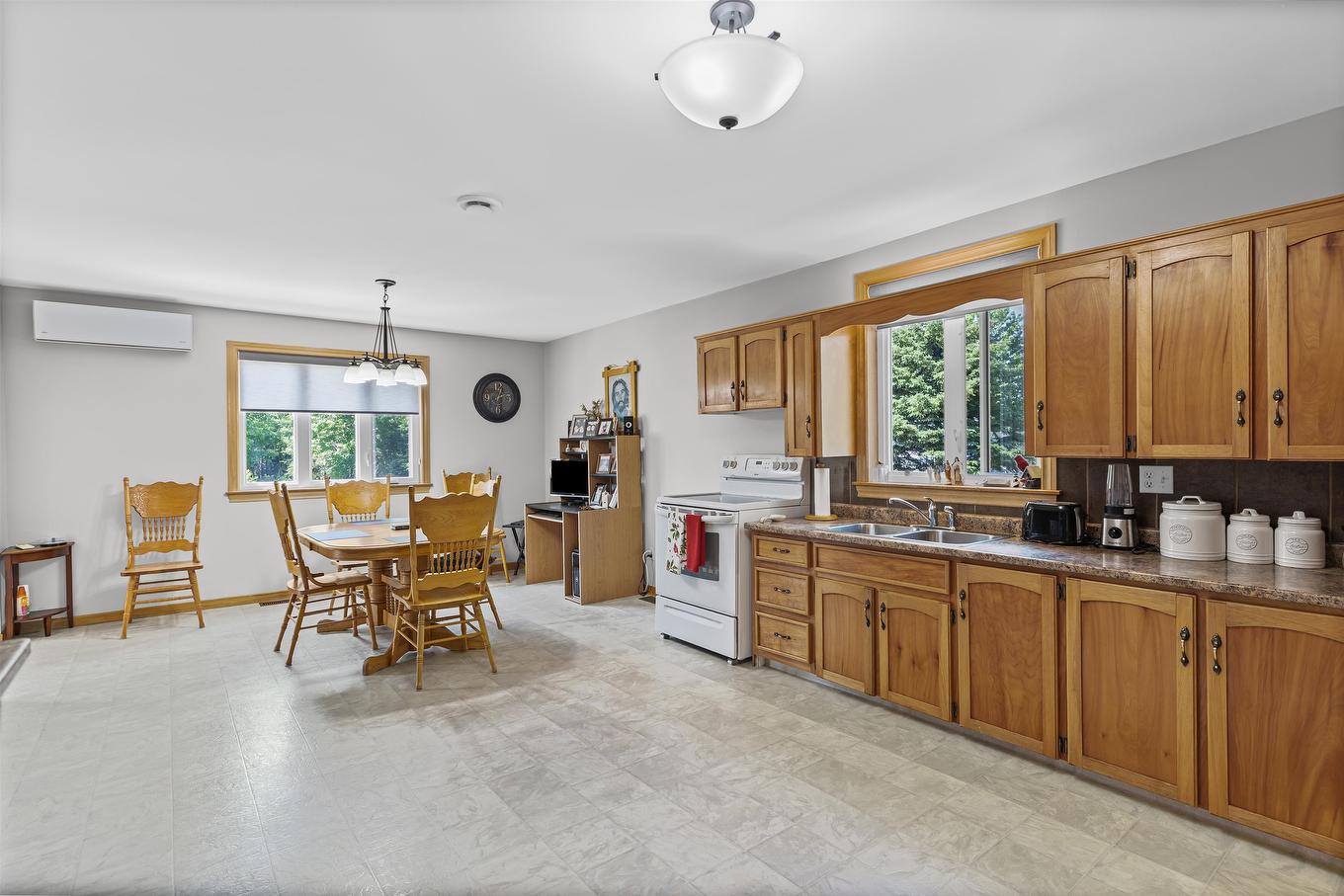 10509 Rte 14, Roseville, PE