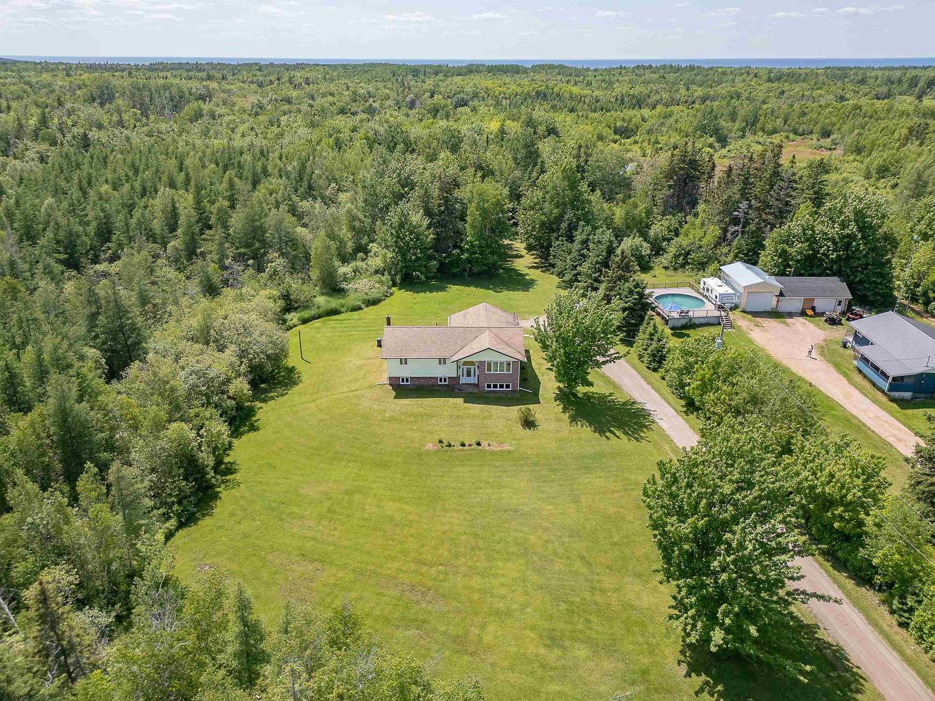 10509 Rte 14, Roseville, PE